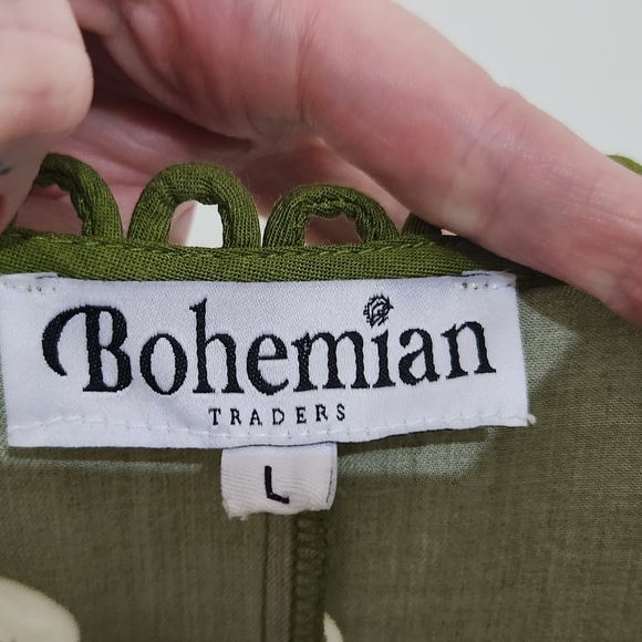 Bohemian Traders Green with White Poka Dot Dress/Size Large - Picture 9 of 10